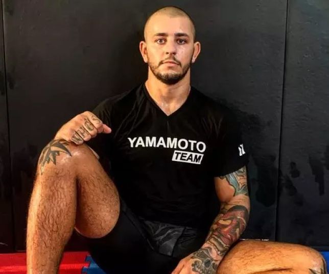 Notícias Lutador de MMA morre aos 27 anos após acidente de moto