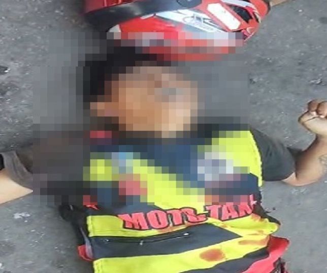 Notícias IMAGENS FORTES Motoqueiro é perseguido e executado a tiros